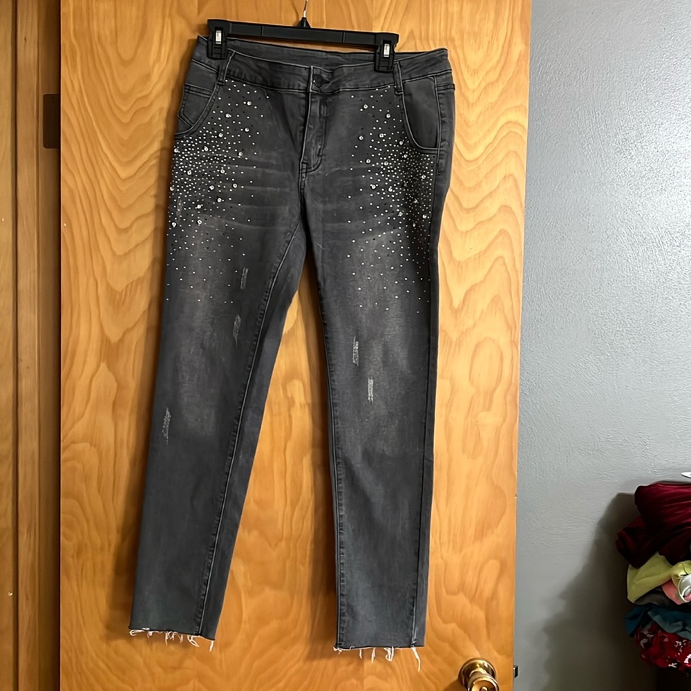 Vocal Sparkle Jean  size large. NWOT